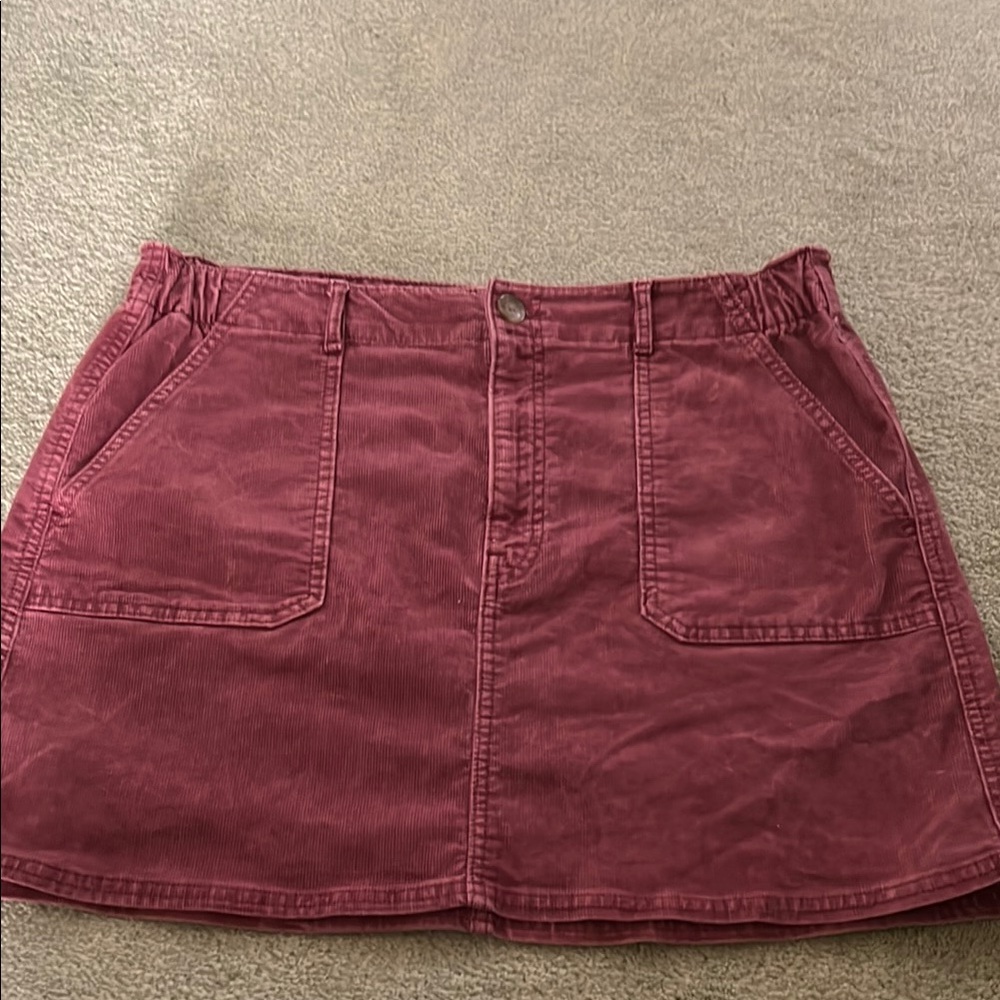 American Eagle Outfitters Burgundy A-Line Cargo Skirt